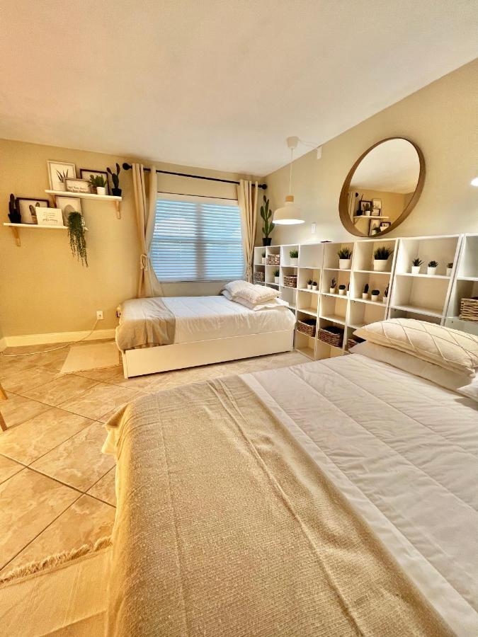 Beach Oasis 704 Lovely Daytona Ocean Front For 5 Sleeps Up To 12 Παραλία Ντειτόνα Εξωτερικό φωτογραφία
