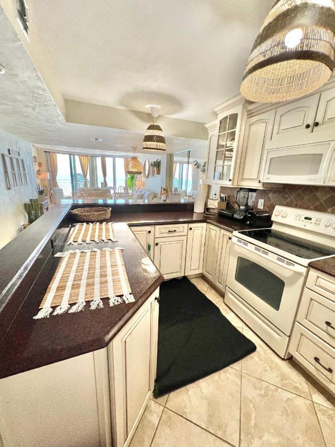 Beach Oasis 704 Lovely Daytona Ocean Front For 5 Sleeps Up To 12 Παραλία Ντειτόνα Εξωτερικό φωτογραφία